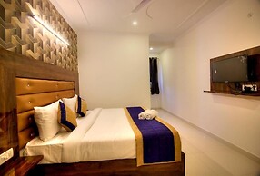 Hotel Ark Of Avalon
