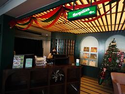 Josh Hotel