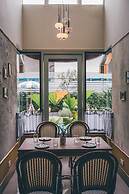 Josh Hotel