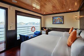 Lan Ha Legend Cruise