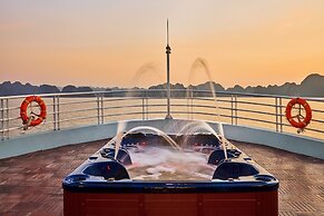 Lan Ha Legend Cruise