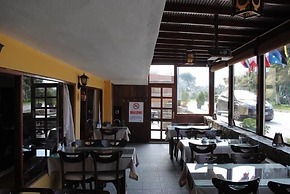 Cem Hotel