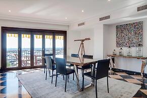 InstaStay Front line Harbor Apartment