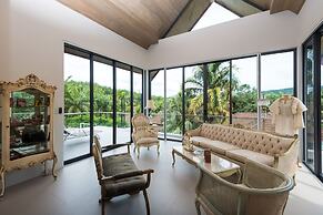 Picasso Villa Phuket - Paloma