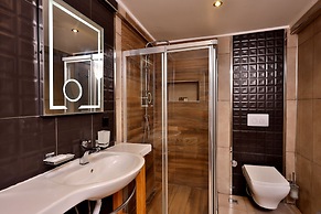 Hotel 212 Olympos
