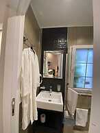Hotel 212 Olympos