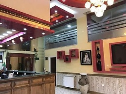 Hôtel Adounia