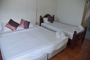 Baan P'Mike Resort Pranburi