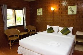 Bankrut Resort