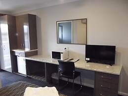 Bushmans Motor Inn