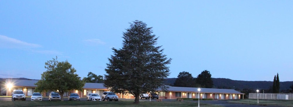 Bushmans Motor Inn