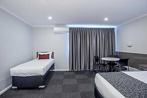 Bushmans Motor Inn