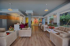 HMA Hotel & Suites