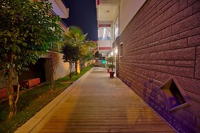 HMA Hotel & Suites