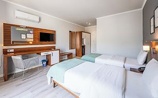 HMA Hotel & Suites