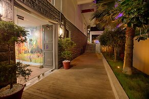 HMA Hotel & Suites
