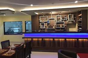 Kaveri Inn