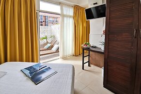 Hotel Poetto