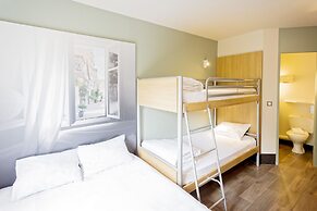 B&B HOTEL AIX EN PROVENCE Pont de l'Arc