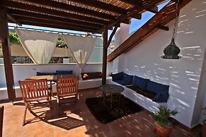 Turk Evi