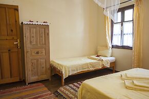 Turk Evi