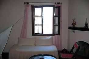Turk Evi
