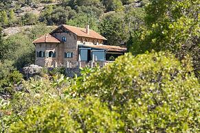 Calerilla Hotel