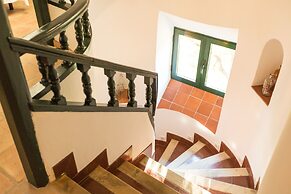 Calerilla Hotel