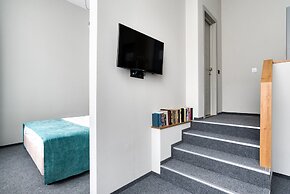 Hotel Library