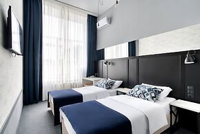 Hotel Library