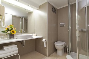 Hotel Golden Sun