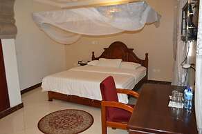 Super Paradise Hotel