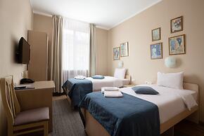 Hotel 28