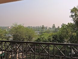 Kay's Riverview Resort