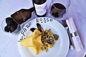 Faro Rosso