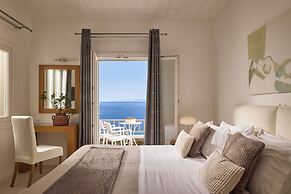 Selana Suites