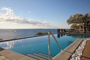 Selana Suites
