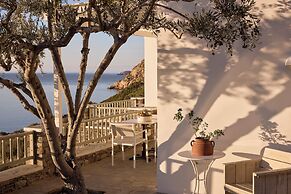 Selana Suites