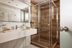 Selana Suites