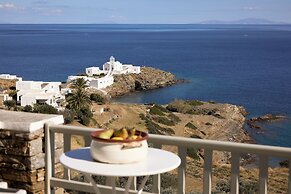 Selana Suites
