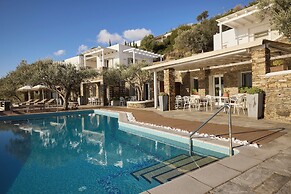 Selana Suites