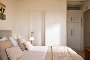 Selana Suites