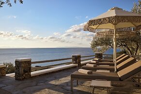 Selana Suites