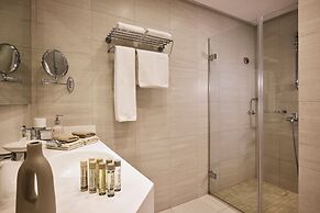 Selana Suites