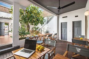 Lemon Tree Stay