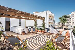 Lemon Tree Stay