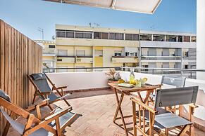 Lemon Tree Stay