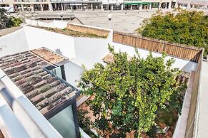 Lemon Tree Stay