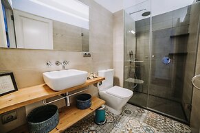 Petit Hotel 5 Fars - Adults Only