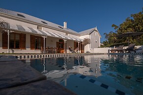 Merindol Manor